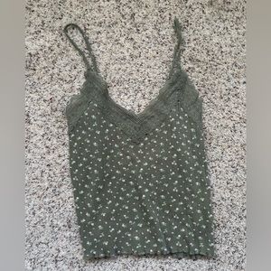 Green lace flower tank top